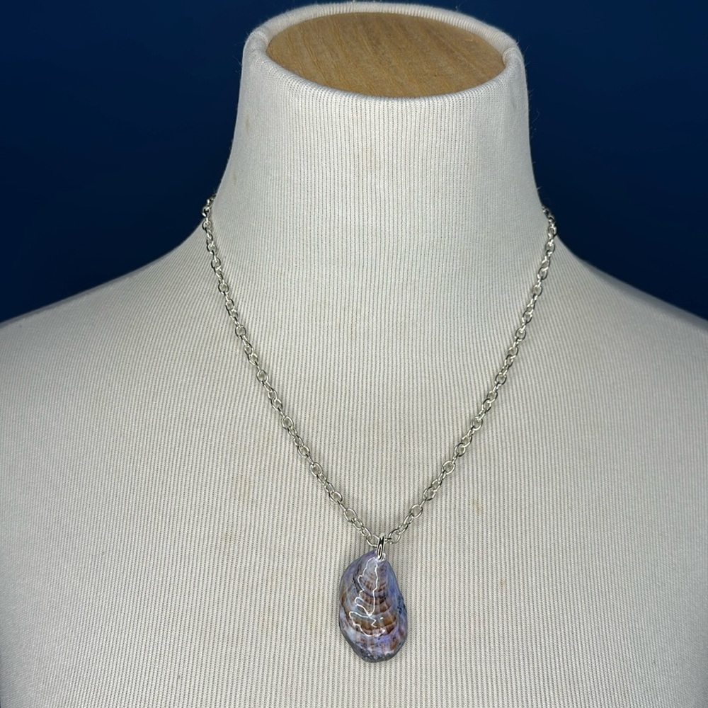 Oyster shell necklace